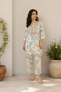 Peacock Garden Set